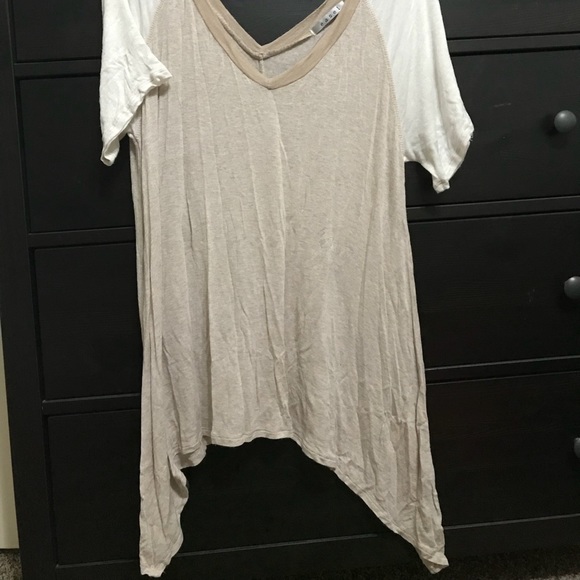 Tee - Picture 2 of 2